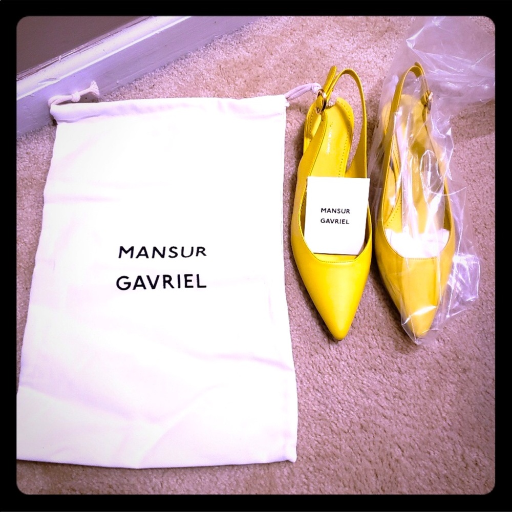 Brand new. Size 5